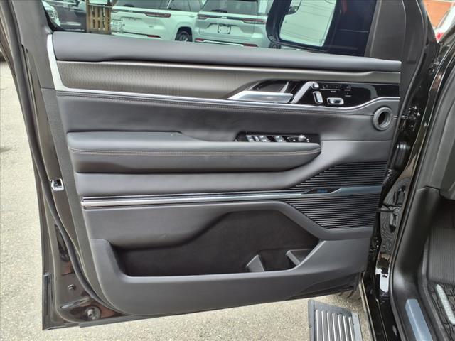 2024 Jeep Grand Wagoneer Obsidian