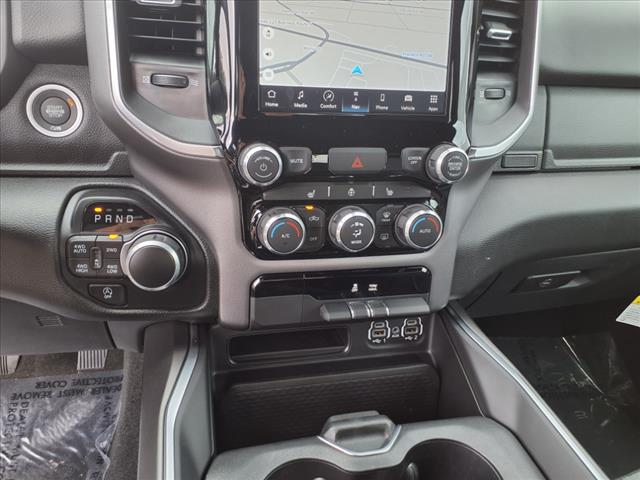 2024 RAM 1500 Big Horn/Lone Star 4x4 Quad Cab 140.5 in. WB