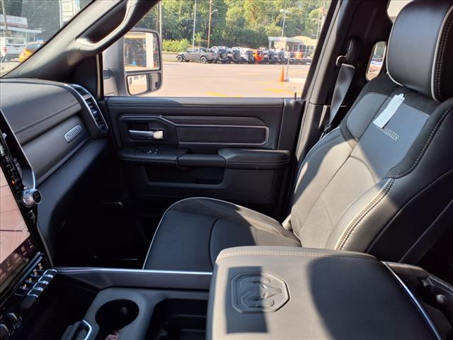 2025 RAM 2500 Laramie 4x4 Crew Cab 6.3 ft. box 149 in. WB