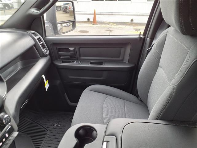 2024 RAM 2500 Tradesman 4x4 Crew Cab 6.3 ft. box 149 in. WB