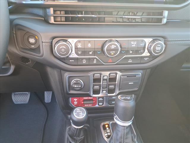 2025 Jeep Wrangler Rubicon 4x4