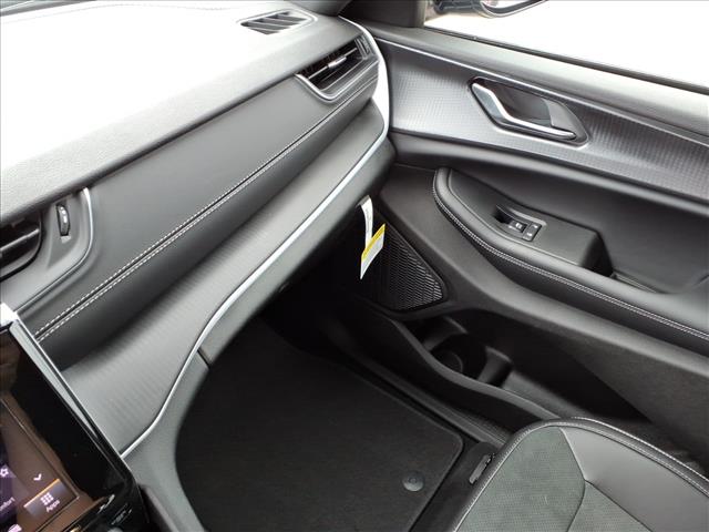 2025 Jeep Grand Cherokee Altitude X 4x4