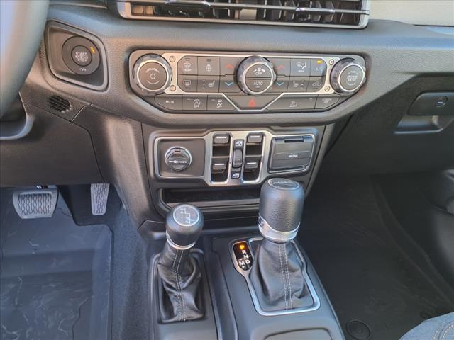 2025 Jeep Gladiator Sport S 4x4 Crew Cab 5 ft. box