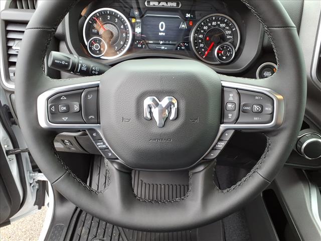 2026 RAM 1500 Big Horn/Lone Star 4x4 Crew Cab 144.5 in. WB