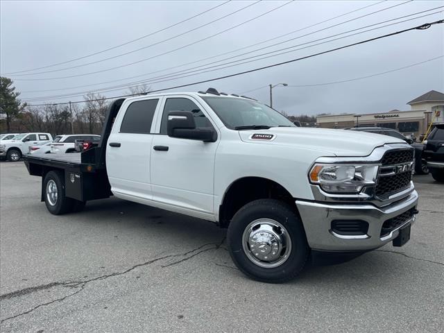 2024 RAM 3500 Tradesman/SLT/Laramie/Limited 4x4 Crew Cab 172.4
