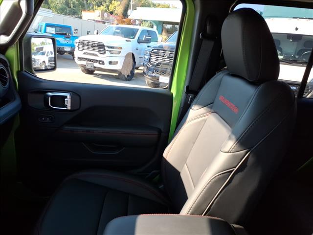 2025 Jeep Wrangler Rubicon 4x4