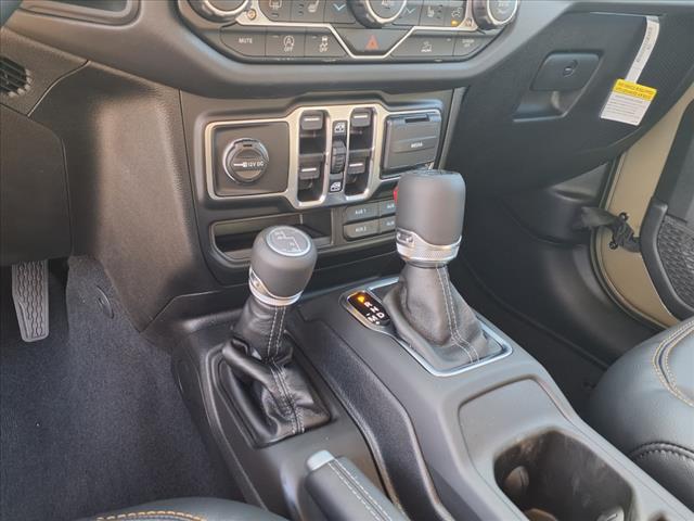 2025 Jeep Gladiator High Tide 4x4 Crew Cab 5 ft. box