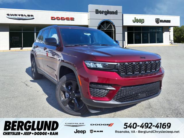 2025 Jeep Grand Cherokee Laredo 4x4