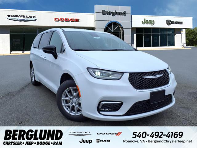 2026 Chrysler Pacifica Select Front-Wheel Drive Passenger