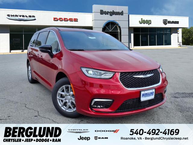 2025 Chrysler Pacifica Select Front-Wheel Drive Passenger