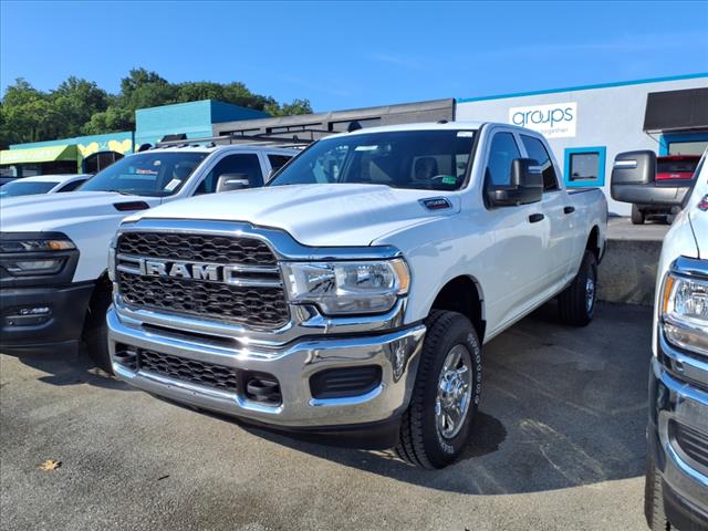 2024 RAM 2500 Tradesman 4x4 Crew Cab 6.3 ft. box 149 in. WB