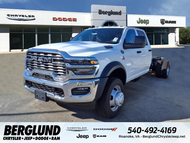 2025 RAM 5500 Chassis Tradesman/Big Horn 4x4 Crew Cab 197.4 in. WB