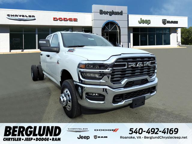 2026 RAM 3500 Tradesman/Big Horn 4x4 Crew Cab 172.4 in. WB