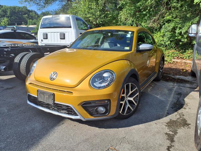 2017 Volkswagen Beetle 1.8T Dune