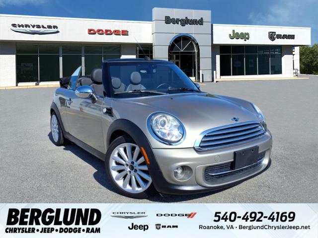 2011 MINI Cooper Base