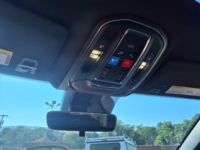 2025 Jeep Grand Cherokee Laredo 4x4