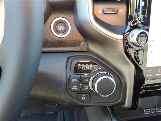 2026 RAM 1500 Big Horn/Lone Star 4x4 Crew Cab 144.5 in. WB