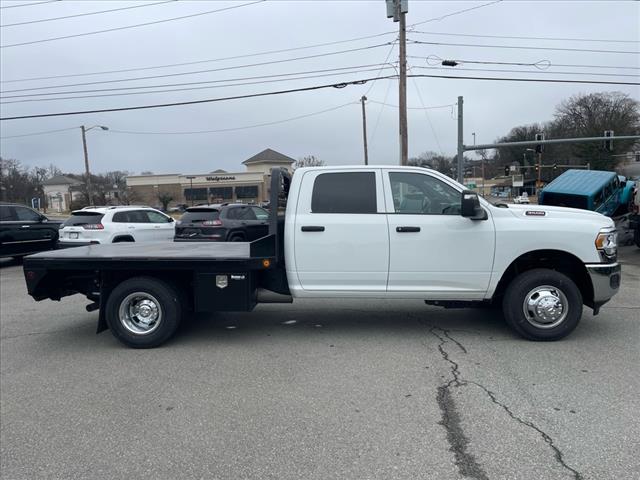 2024 RAM 3500 Tradesman/SLT/Laramie/Limited 4x4 Crew Cab 172.4