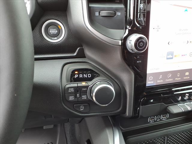 2026 RAM 1500 Big Horn/Lone Star 4x4 Crew Cab 144.5 in. WB
