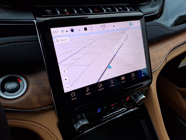 2025 Jeep Grand Cherokee Summit Reserve 4x4