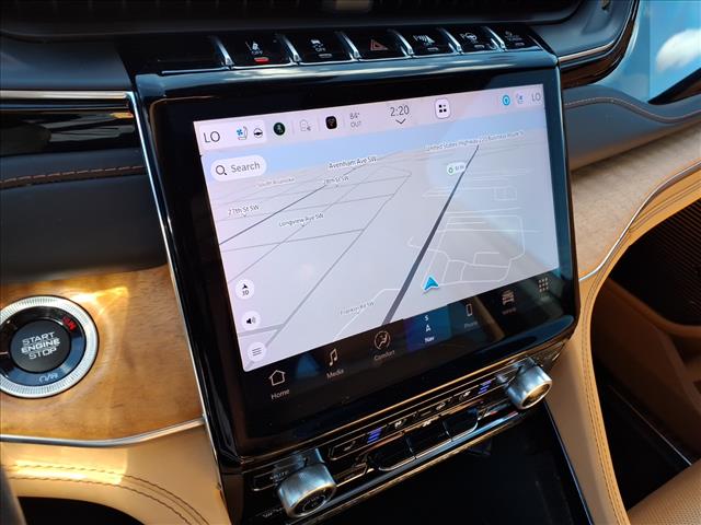 2022 Jeep Grand Cherokee Summit Reserve