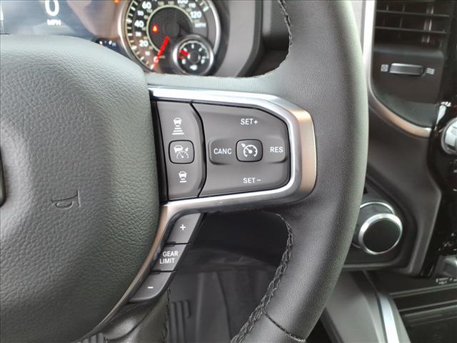 2025 RAM 1500 Big Horn/Lone Star 4x4 Crew Cab 144.5 in. WB