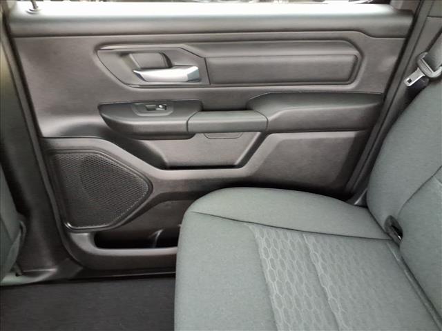 2025 RAM 1500 Express