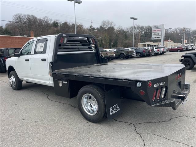 2024 RAM 3500 Tradesman/SLT/Laramie/Limited 4x4 Crew Cab 172.4