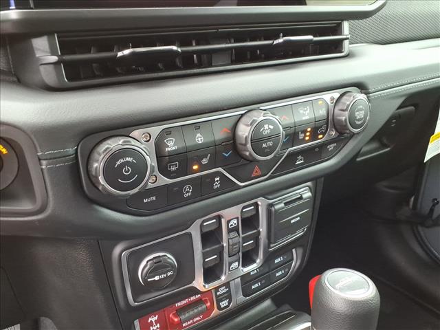 2025 Jeep Gladiator Rubicon 4x4 Crew Cab 5 ft. box