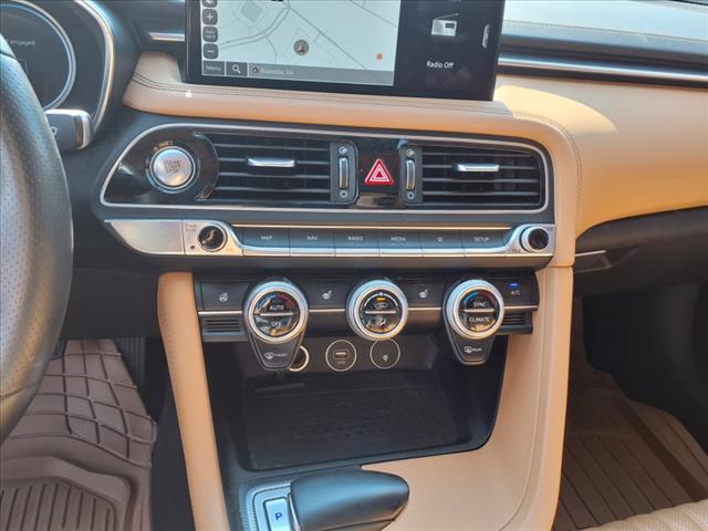 2022 Genesis G70 2.0T