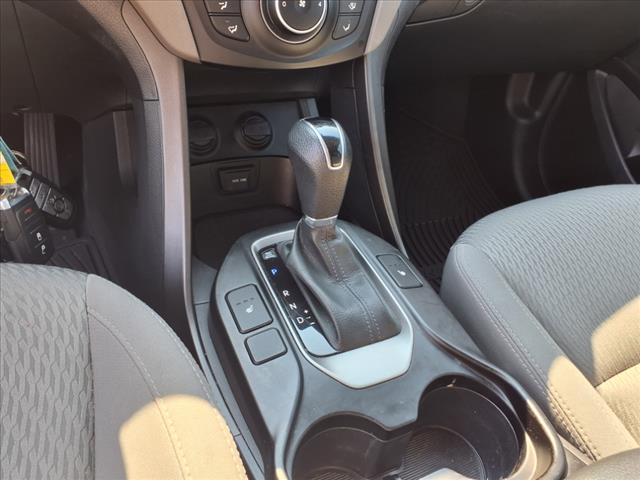 2016 Hyundai SANTA FE SE