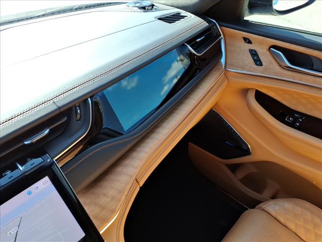 2022 Jeep Grand Cherokee Summit Reserve