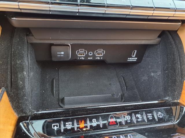 2022 Jeep Grand Wagoneer Series III