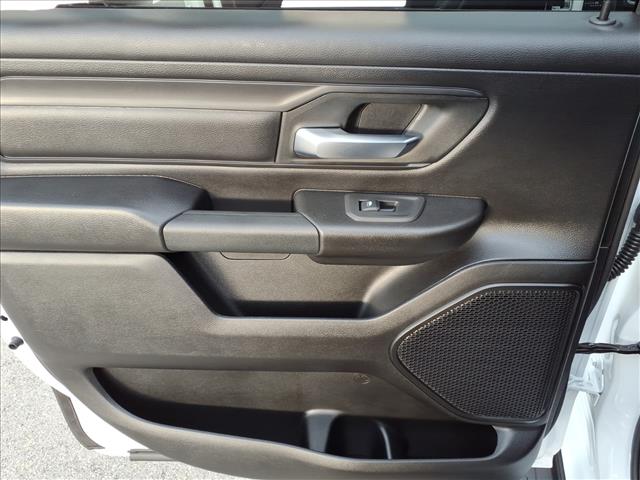 2025 RAM 1500 Express