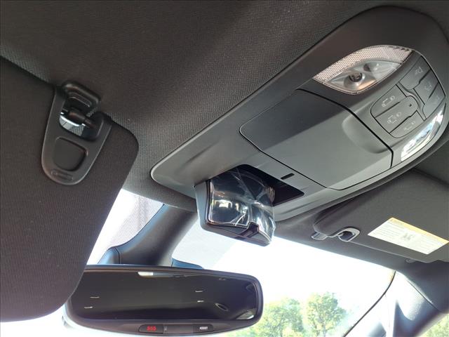 2026 Chrysler Pacifica Select Front-Wheel Drive Passenger Van