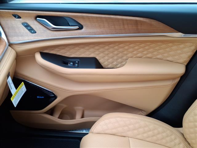 2025 Jeep Grand Cherokee Summit Reserve 4x4