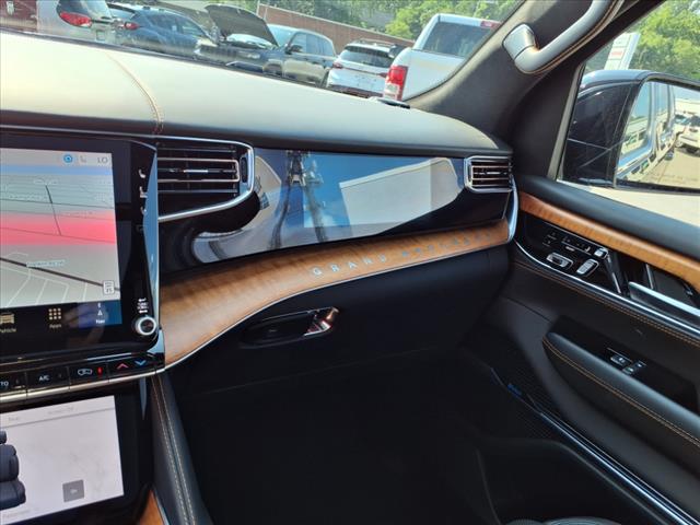 2024 Jeep Grand Wagoneer L Series III