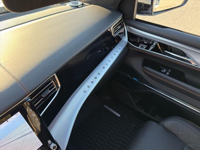 2022 Jeep Grand Wagoneer Series III