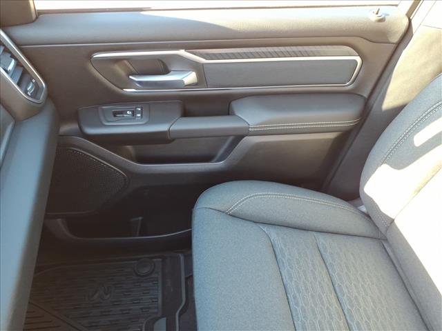 2026 RAM 1500 Big Horn/Lone Star 4x4 Crew Cab 144.5 in. WB
