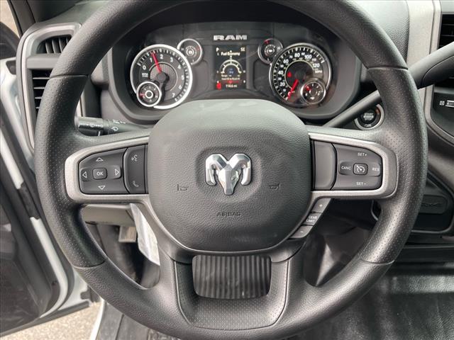 2024 RAM 3500 Tradesman/SLT/Laramie/Limited 4x4 Crew Cab 172.4