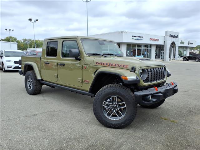2025 Jeep Gladiator Mojave X 4x4 Crew Cab 5 ft. box