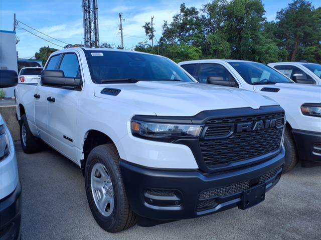 2025 RAM 1500 Tradesman 4x4 Quad Cab 140.5 in. WB