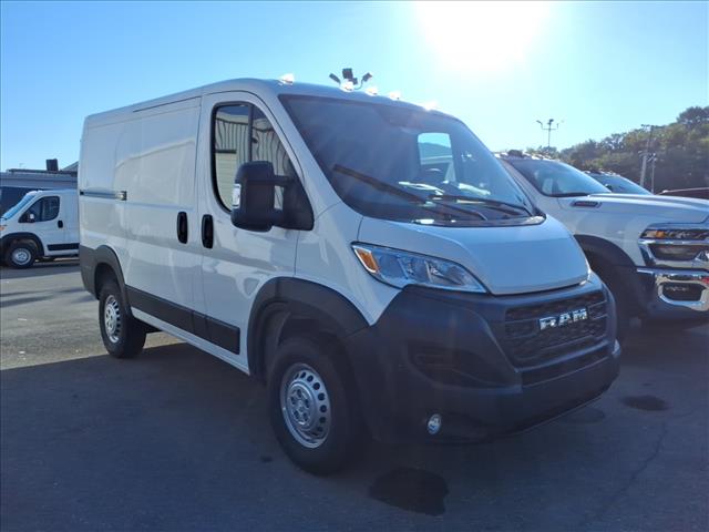 2025 RAM ProMaster Low Roof Cargo Van 118 in. WB