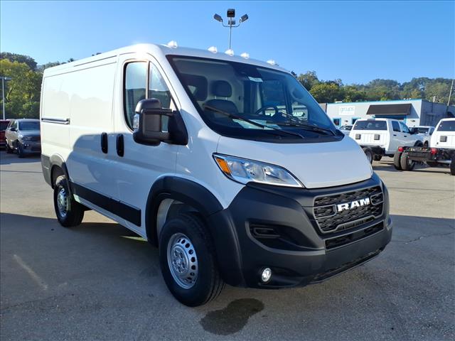 2025 RAM ProMaster Low Roof Cargo Van 118 in. WB