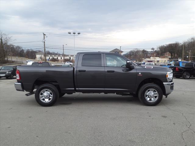 2024 RAM 2500 Tradesman 4x4 Crew Cab 6.3 ft. box 149 in. WB