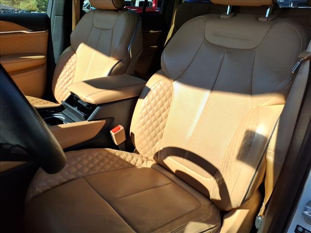 2022 Jeep Grand Cherokee Summit Reserve