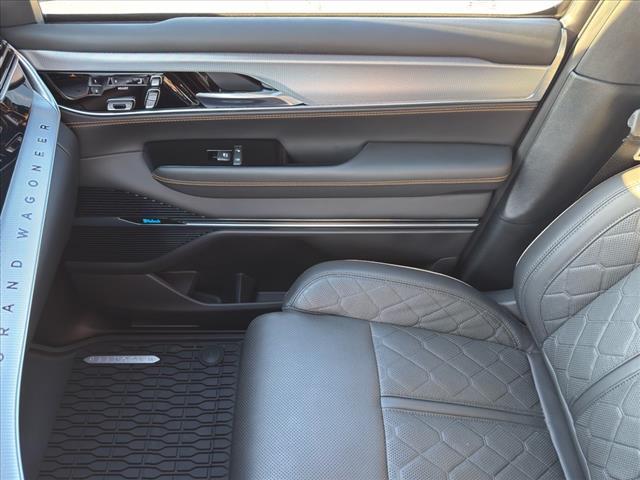 2022 Jeep Grand Wagoneer Series III