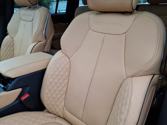2025 Jeep Grand Cherokee Summit Reserve 4x4