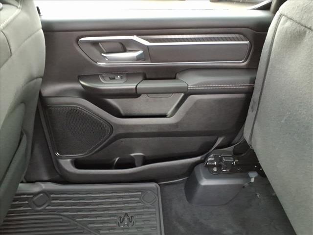 2025 RAM 1500 Big Horn/Lone Star 4x4 Crew Cab 144.5 in. WB