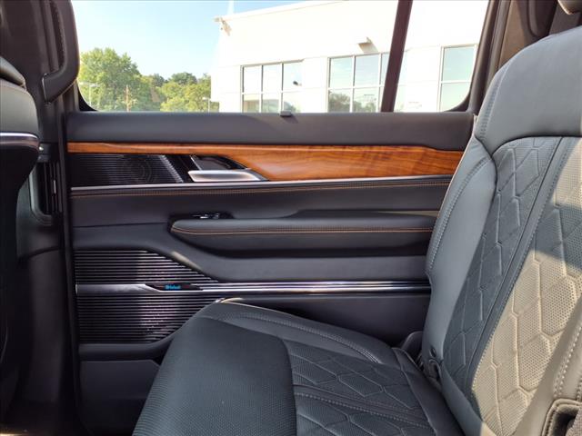 2024 Jeep Grand Wagoneer L Series III